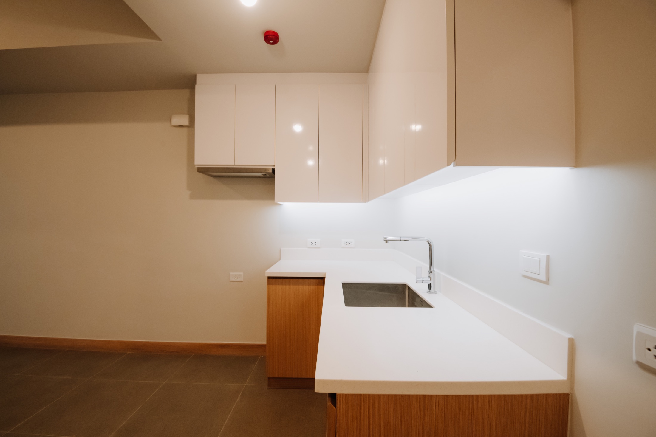 Actual Lucima one-bedroom kitchen example