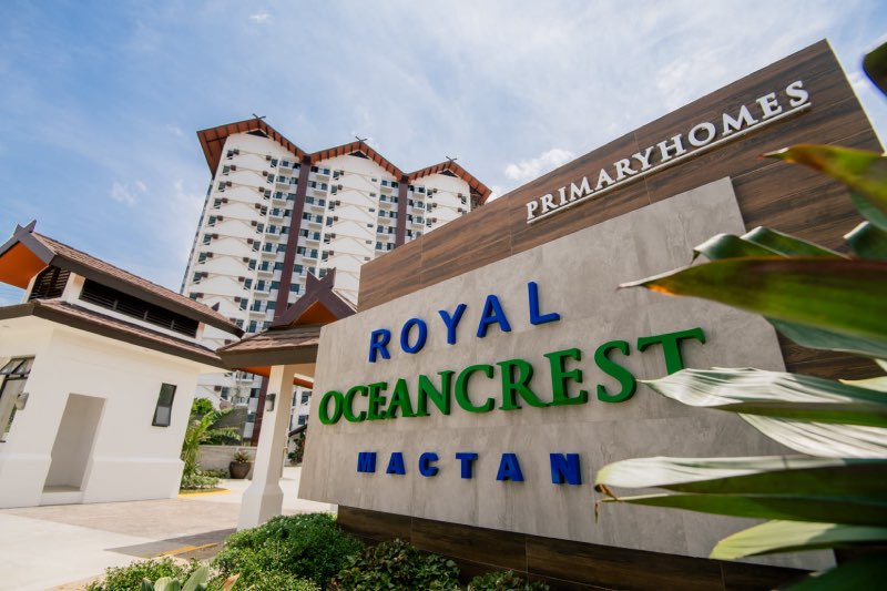 Royal Oceancrest Mactan Front